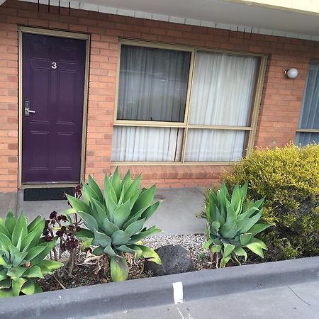 Essendon Motel Essendon North Exterior foto